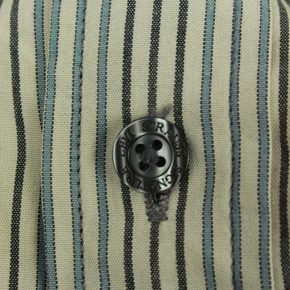 VINTAGE Levi's Button Up Shirt M 38/40 Striped - Picture 7 of 8